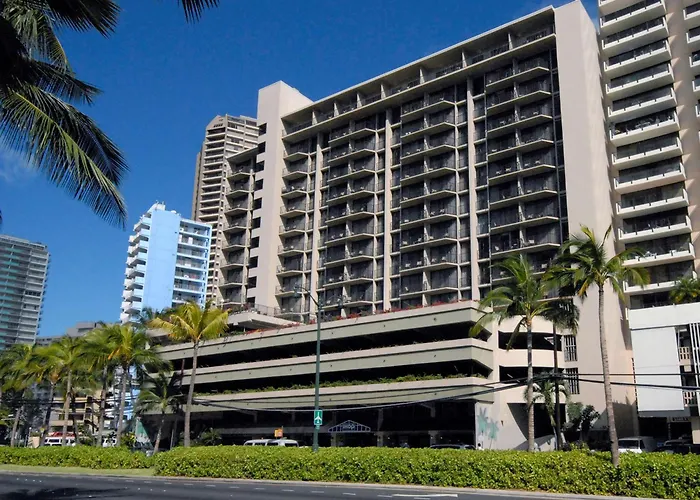 Aqua Palms Waikiki